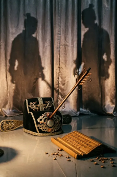 The Case of Cui Zhu Marrying Tang Jiang and Duke Zhuang of Qi's Adultery