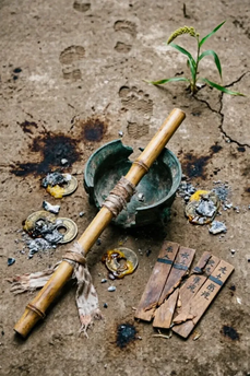 The Case of Tian Xuan, the Sefu of Dongxiang, Chang'an, Assaulting the Cane Master